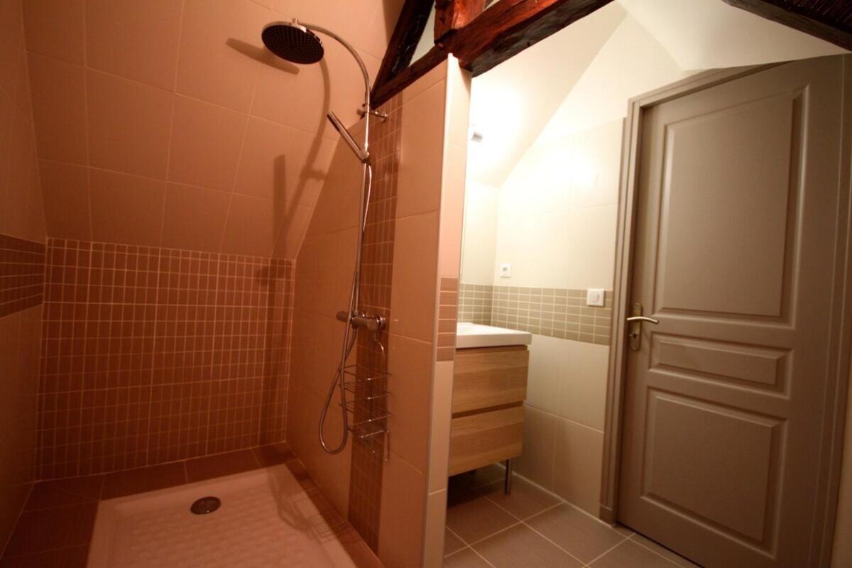 Maison De Vacances A Lissac-Sur-Couze Екстер'єр фото
