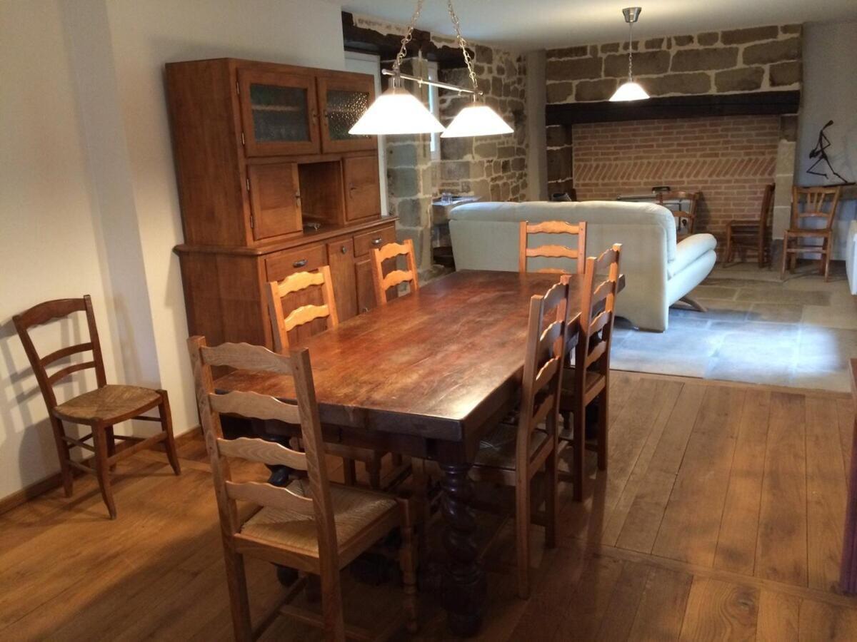 Maison De Vacances A Lissac-Sur-Couze Екстер'єр фото